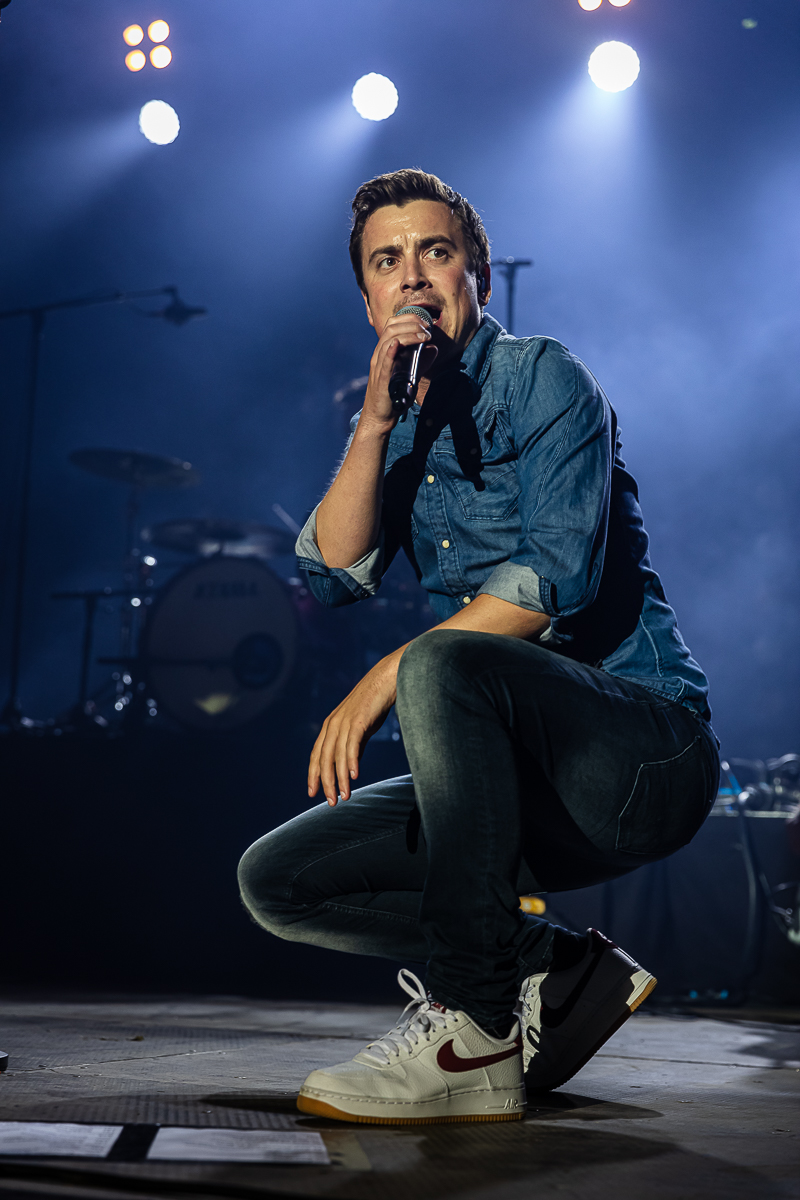 Niels Destadsbader @ Rijvers Festival 2019, picture 7, photographed by Chris Lippens - FrontView Magazine