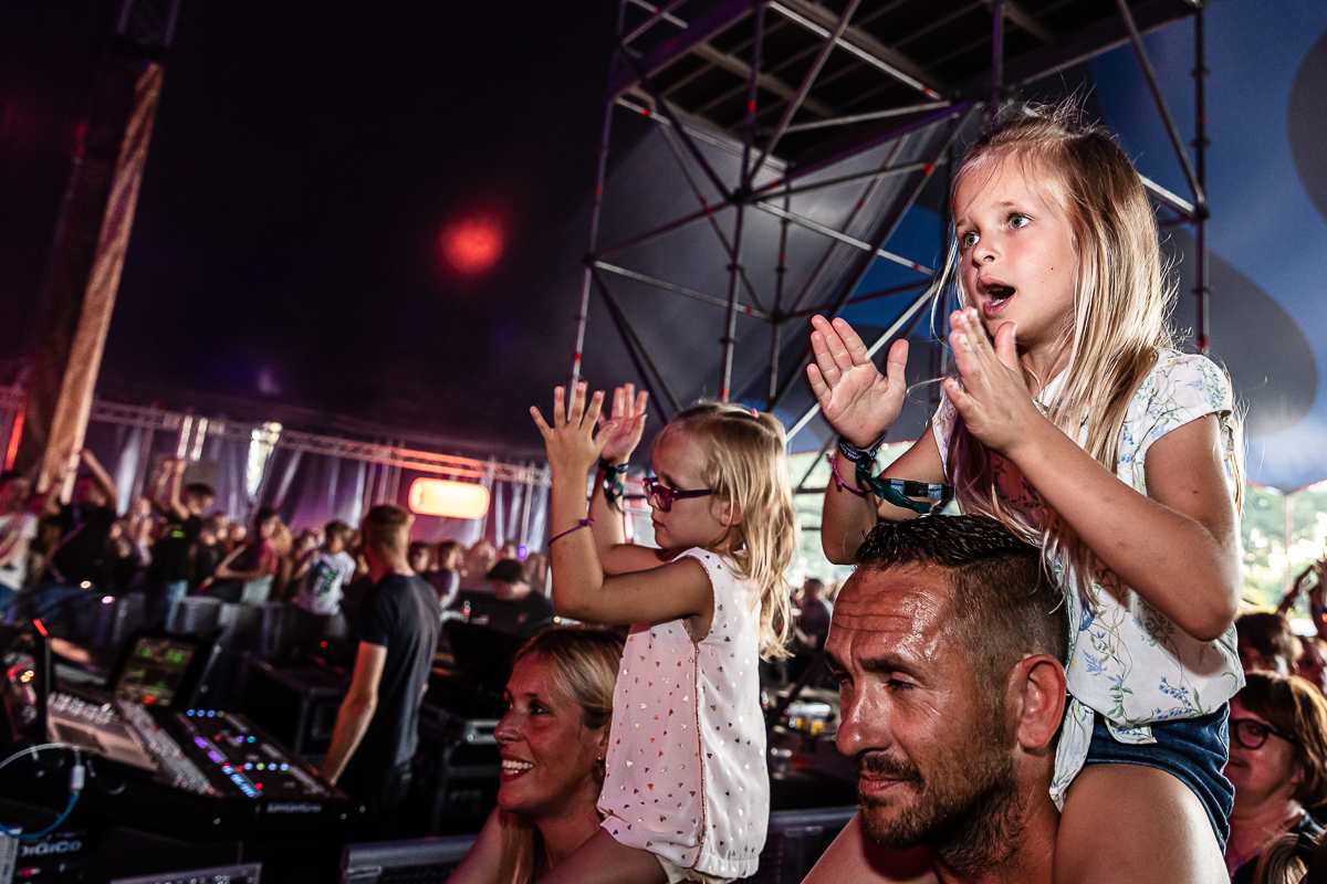 Sfeer vrijdag @ Rijvers Festival 2019, picture 32, photographed by Chris Lippens - FrontView Magazine