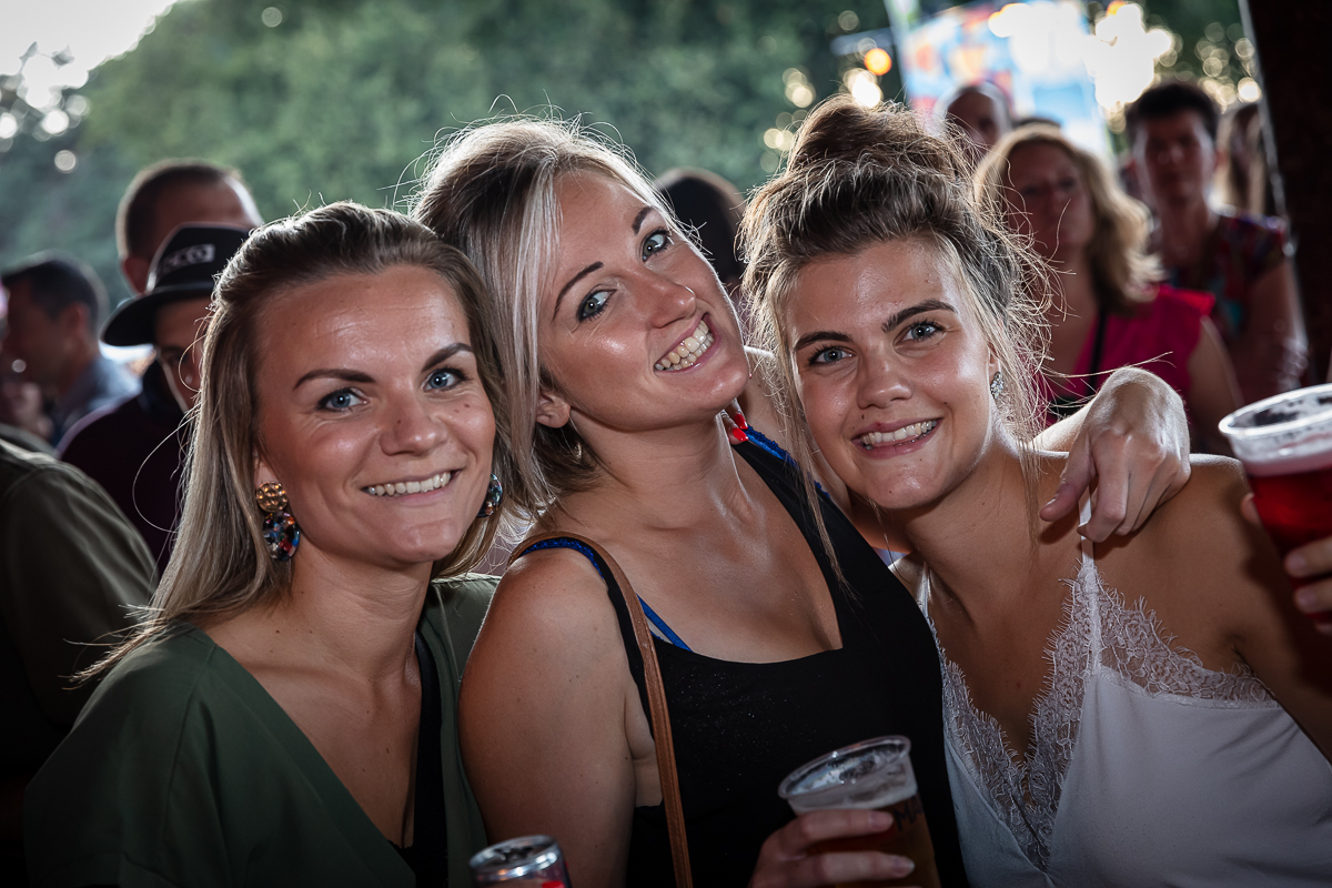 Sfeer vrijdag @ Rijvers Festival 2019, picture 38, photographed by Chris Lippens - FrontView Magazine