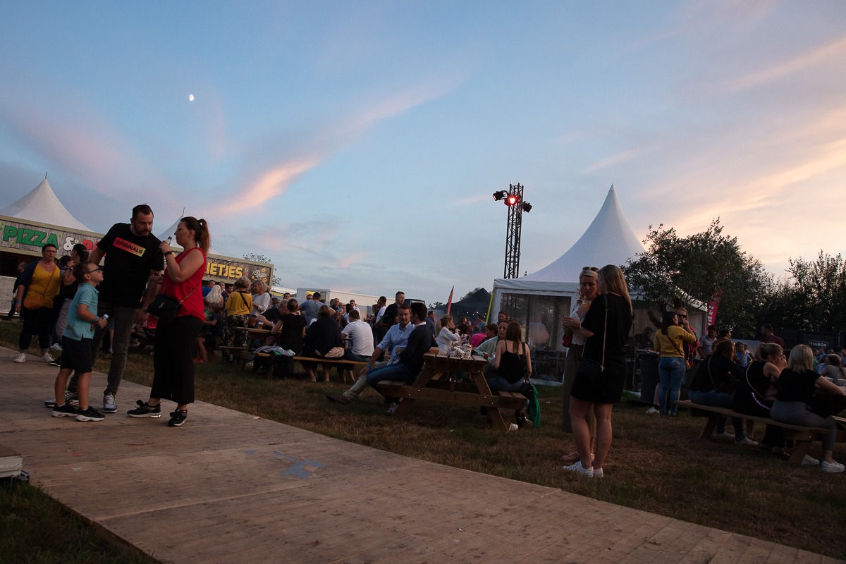 Sfeer vrijdag @ Rijvers Festival 2019, picture 43, photographed by Chris Lippens - FrontView Magazine