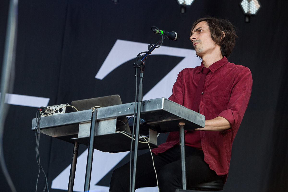 Fischer-Z @ Nostalgie Beach Festival 2019, foto 4, foto's door Marc Verdonck - FrontView Magazine