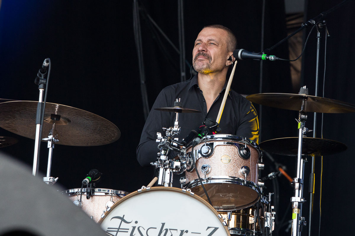 Fischer-Z @ Nostalgie Beach Festival 2019, foto 6, foto's door Marc Verdonck - FrontView Magazine