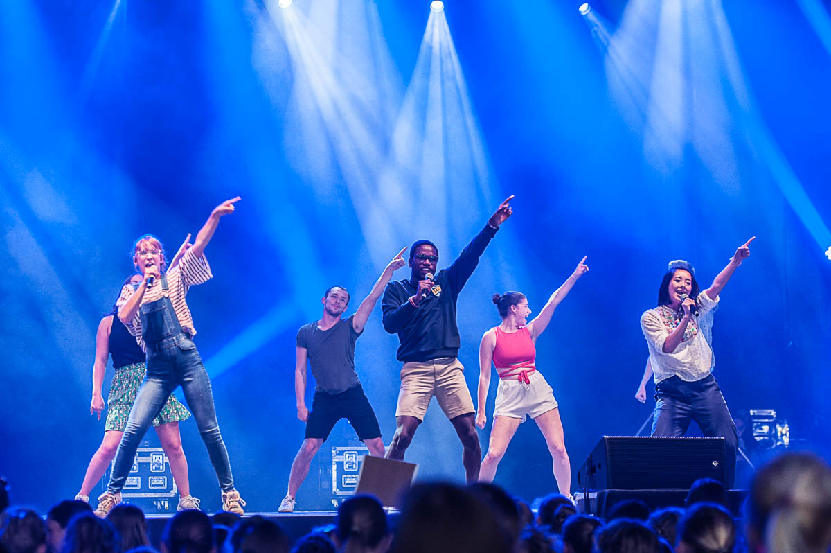 #LikeMe @ Rijvers Festival, picture 12, photographed by Gert Daemen - FrontView Magazine