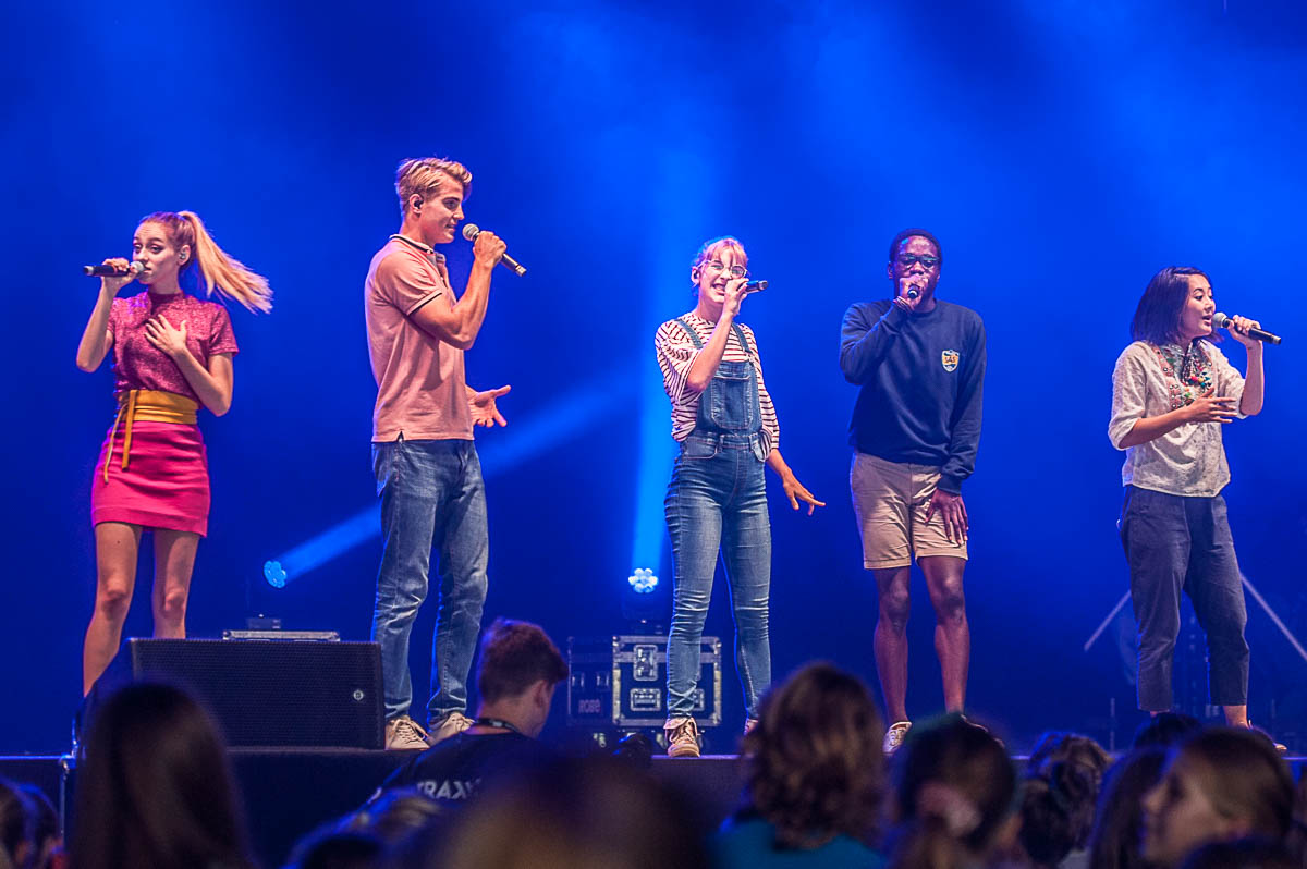 #LikeMe @ Rijvers Festival, picture 17, photographed by Gert Daemen - FrontView Magazine
