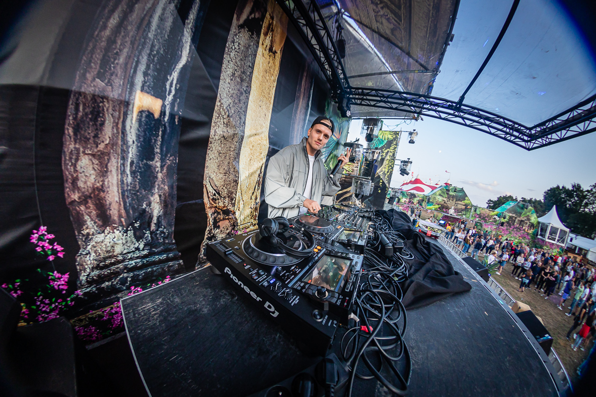 Rijvers Festival 2019 - sfeerreportage zaterdag, picture 18, photographed by Dimitri Vanlommel - FrontView Magazine