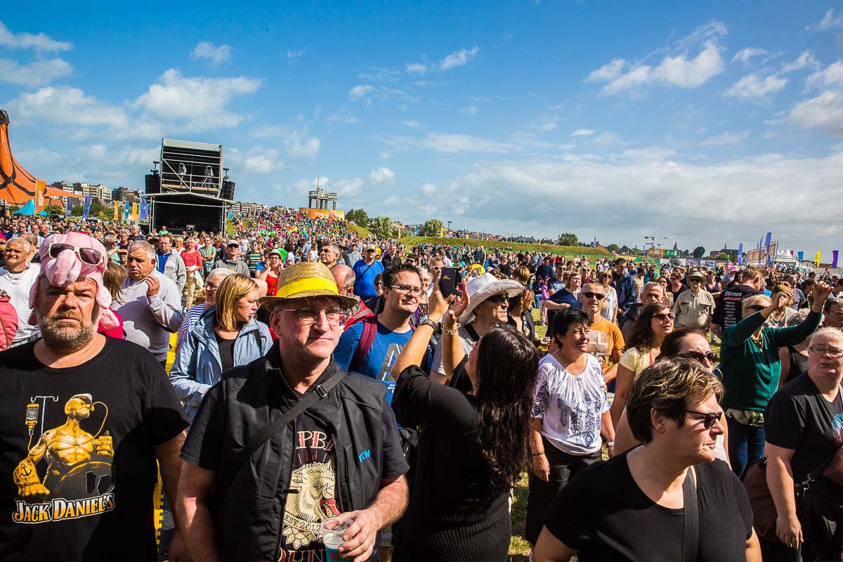 Sfeer @ Nostalgie Beach Festival 2019, foto 1, foto's door Marc Verdonck - FrontView Magazine