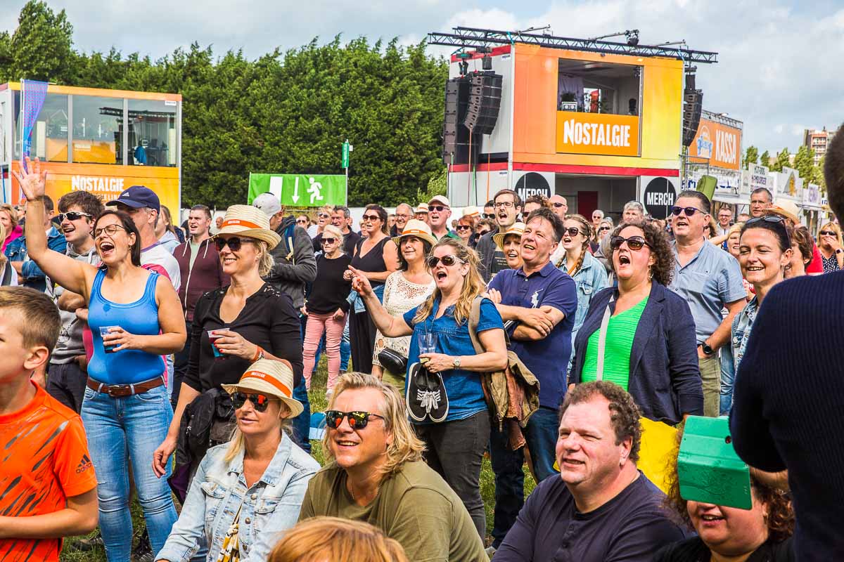Sfeer @ Nostalgie Beach Festival 2019, foto 3, foto's door Marc Verdonck - FrontView Magazine