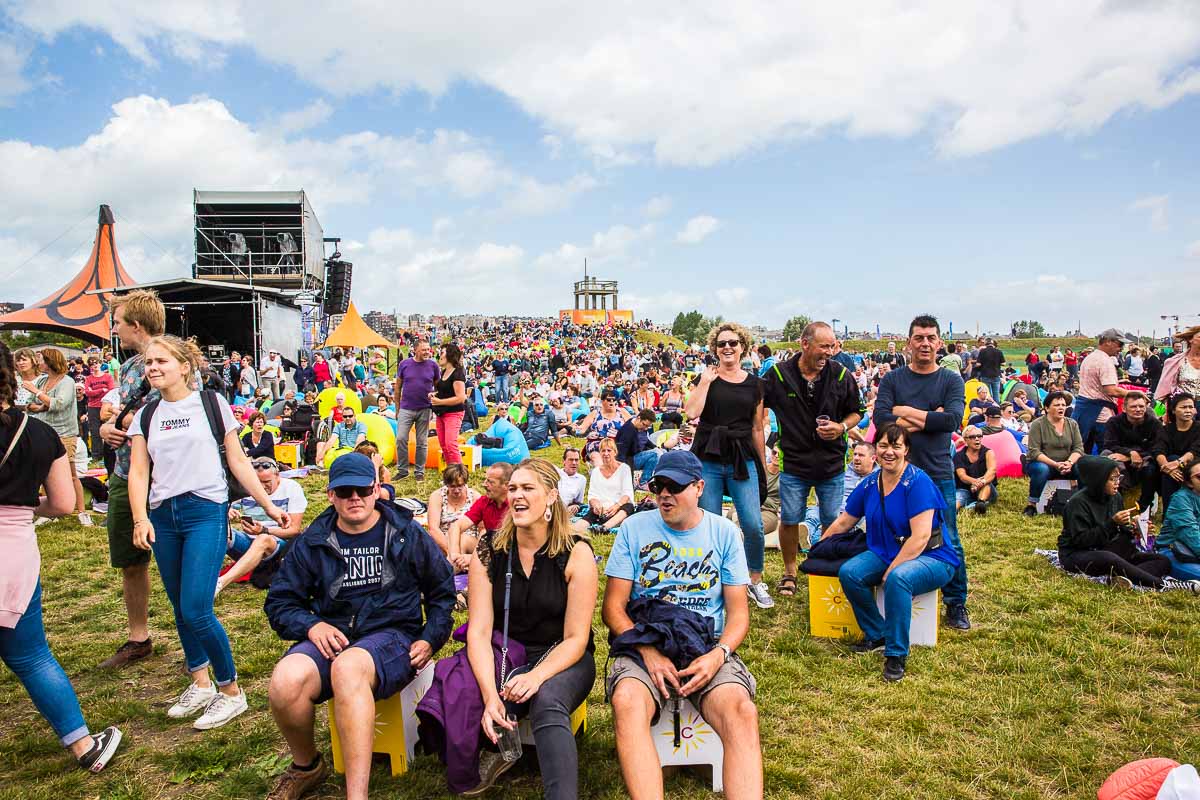 Sfeer @ Nostalgie Beach Festival 2019, foto 6, foto's door Marc Verdonck - FrontView Magazine
