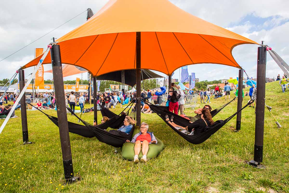 Sfeer @ Nostalgie Beach Festival 2019, foto 13, foto's door Marc Verdonck - FrontView Magazine