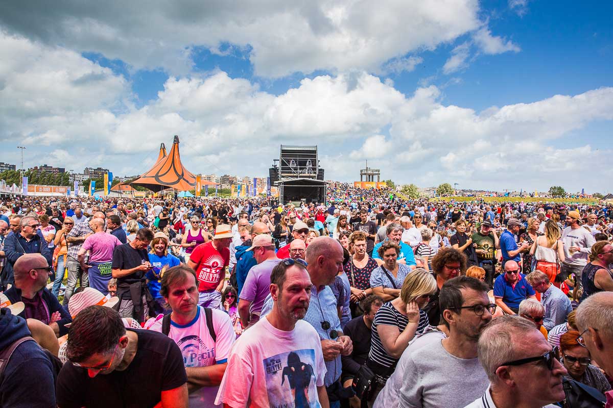 Sfeer @ Nostalgie Beach Festival 2019, foto 21, foto's door Marc Verdonck - FrontView Magazine