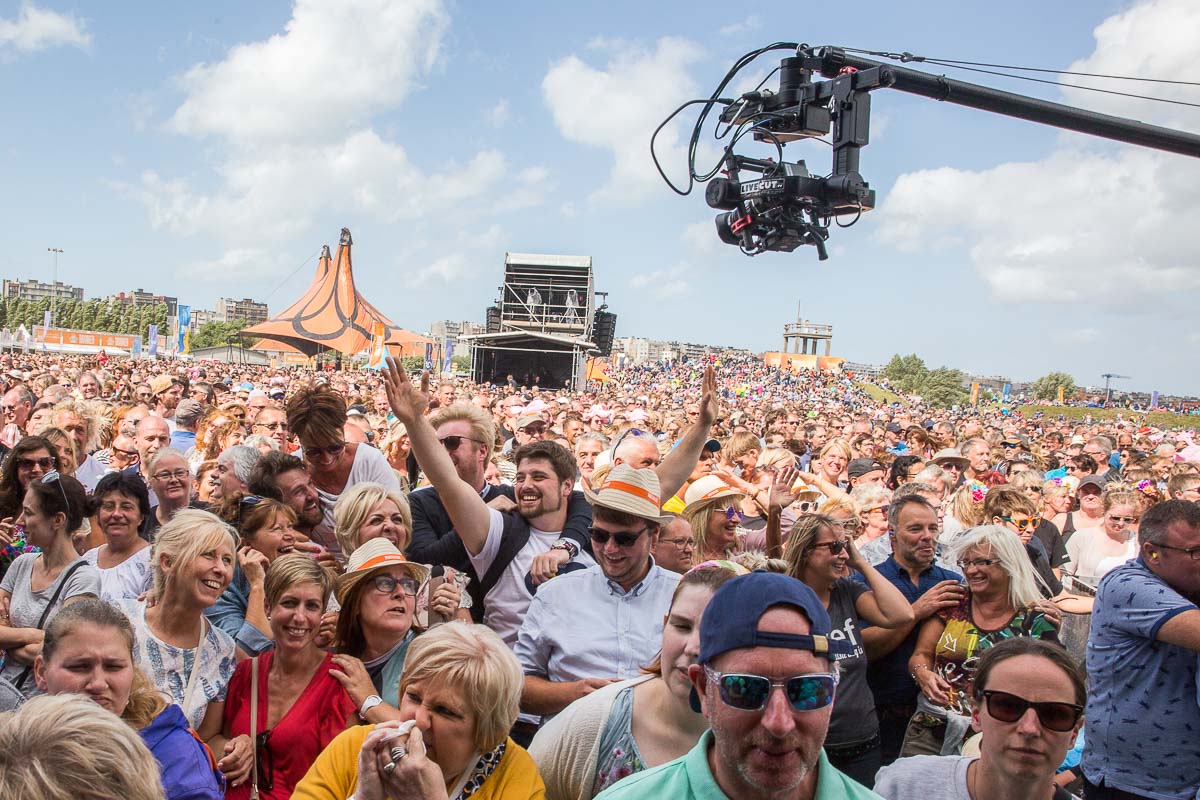 Sfeer @ Nostalgie Beach Festival 2019, foto 26, foto's door Marc Verdonck - FrontView Magazine