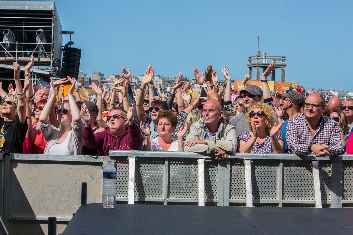 Sfeer @ Nostalgie Beach Festival 2019, foto 31, foto's door Marc Verdonck - FrontView Magazine