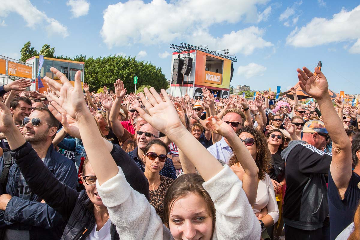 Sfeer @ Nostalgie Beach Festival 2019, foto 34, foto's door Marc Verdonck - FrontView Magazine