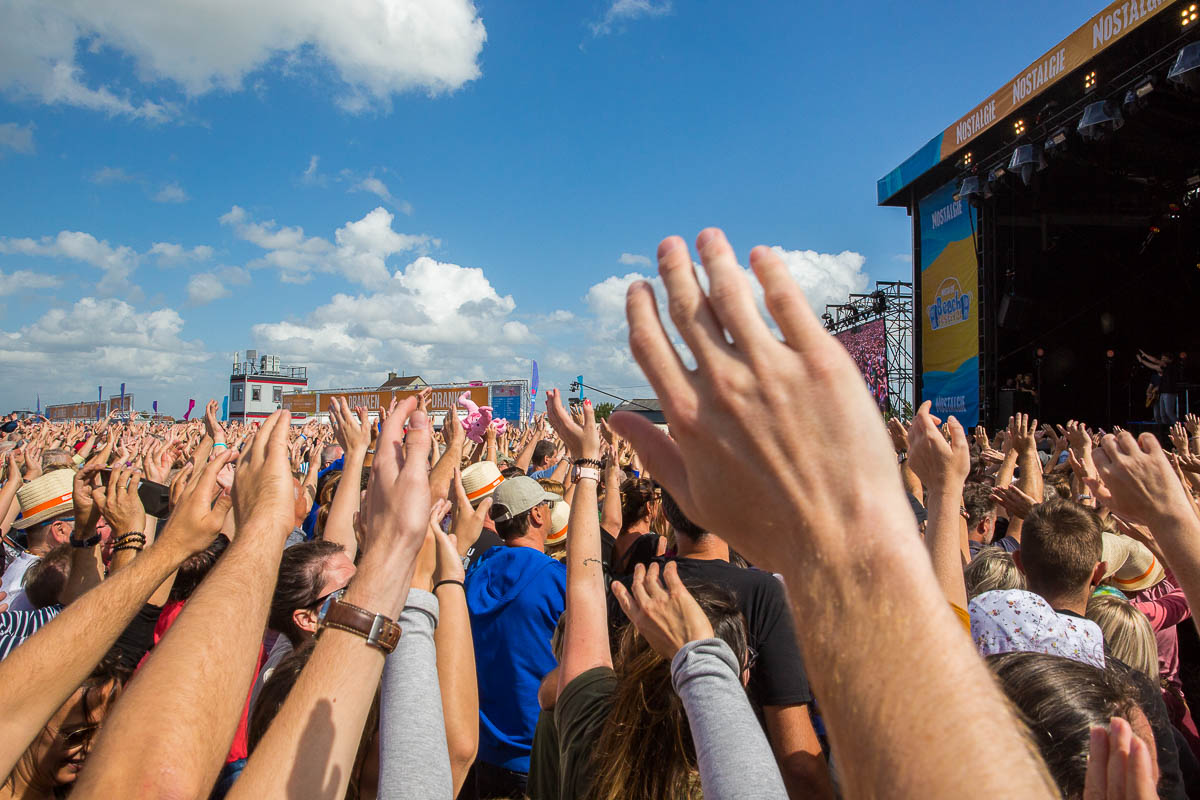 Sfeer @ Nostalgie Beach Festival 2019, foto 35, foto's door Marc Verdonck - FrontView Magazine