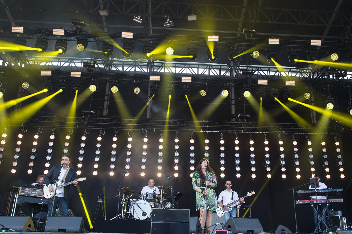 The Nostalgie All-Stars @ Nostalgie Beach Festival, picture 9, photographed by Marc Verdonck - FrontView Magazine