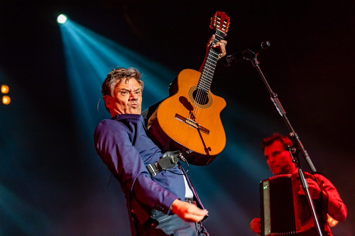 Bart Peeters @ Rijvers Festival 2019, picture 4, photographed by Dimitri Vanlommel - FrontView Magazine