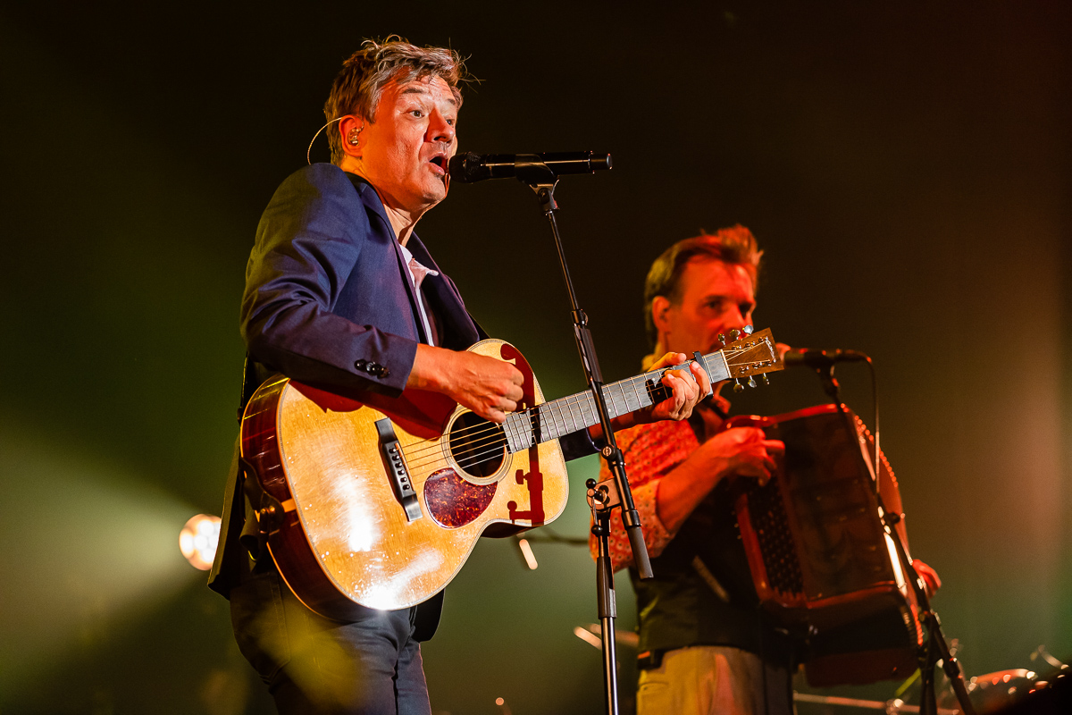 Bart Peeters @ Rijvers Festival 2019, picture 7, photographed by Dimitri Vanlommel - FrontView Magazine
