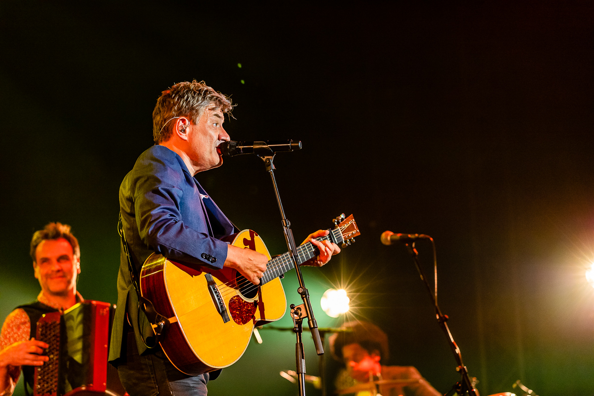 Bart Peeters @ Rijvers Festival 2019, picture 9, photographed by Dimitri Vanlommel - FrontView Magazine