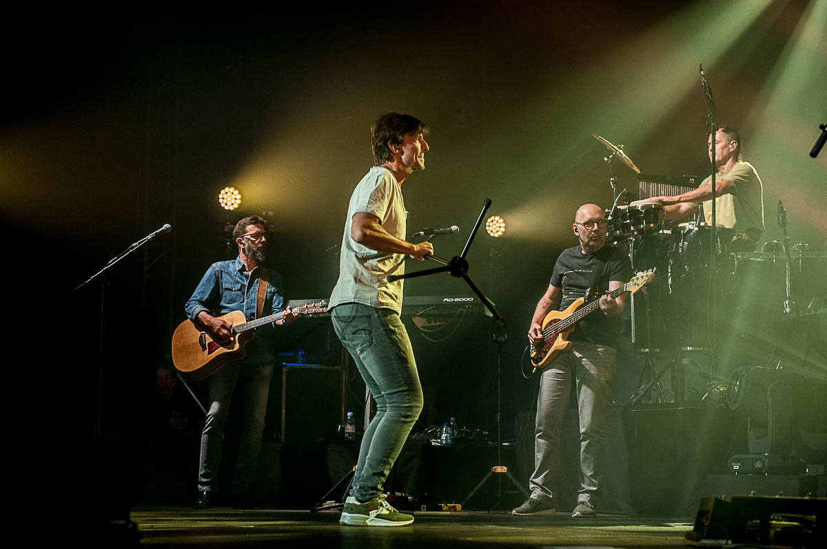 Clouseau @ Rijvers Festival 2019, picture 3, photographed by Gert Daemen - FrontView Magazine