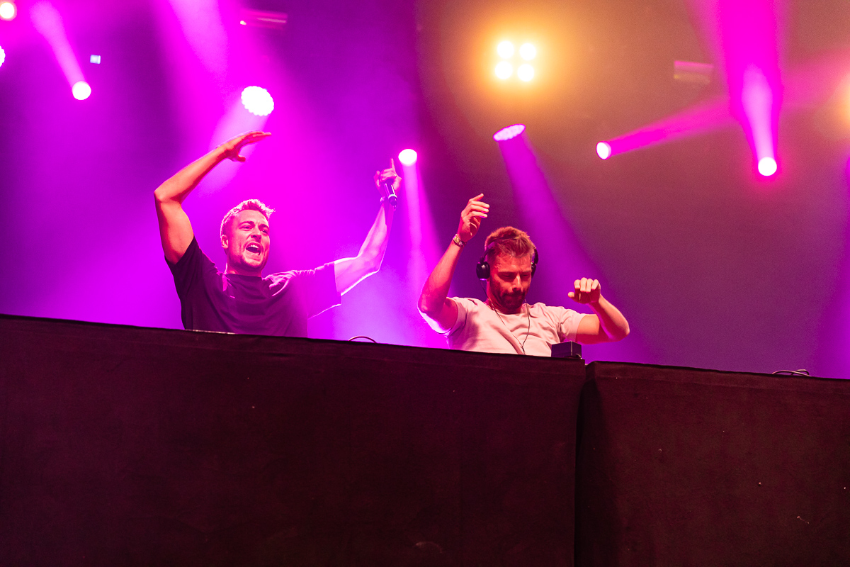 Victor & Kobe @ Rijvers Festival 2019, picture 5, photographed by Dimitri Vanlommel - FrontView Magazine