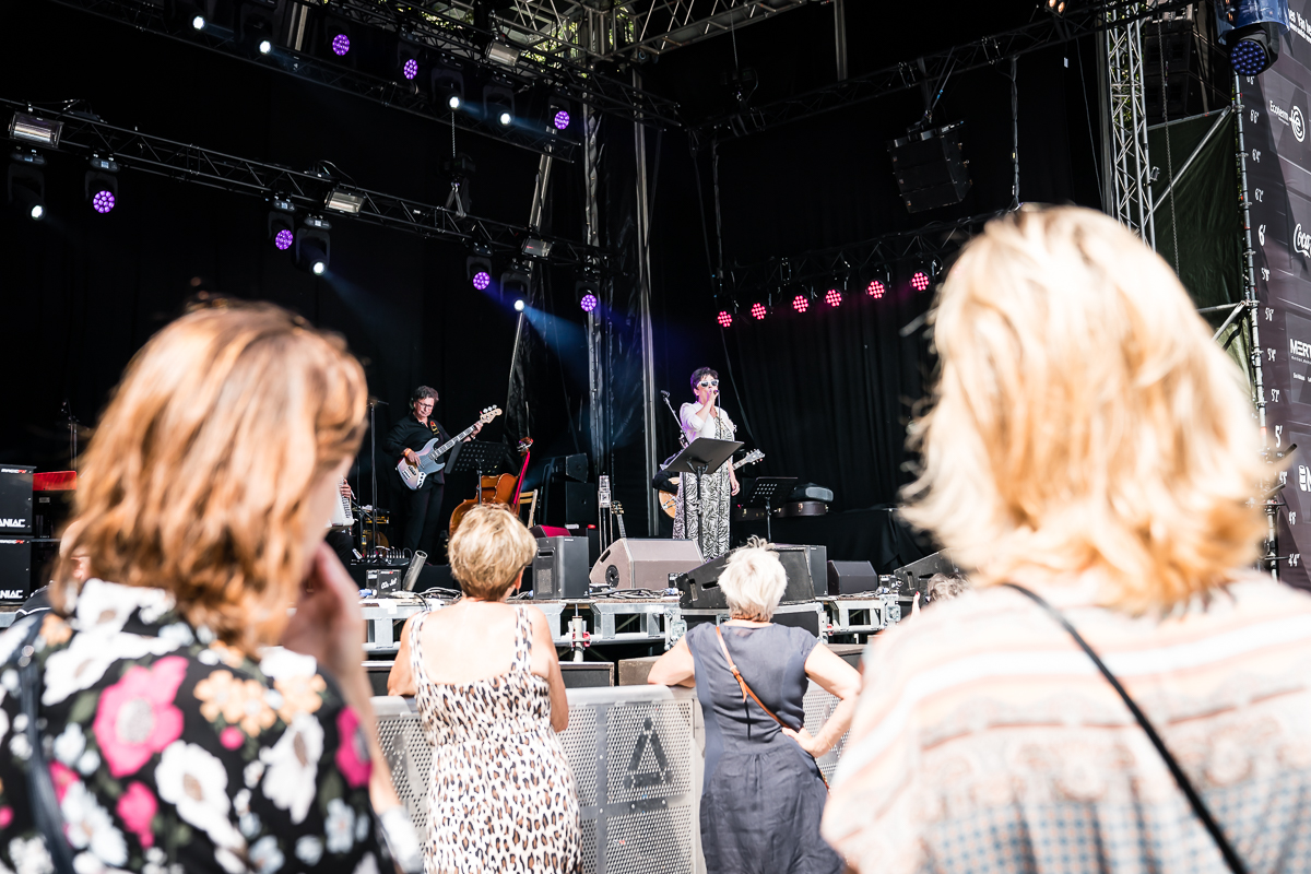 Jo Lemaire @ Fonnefeesten, foto 3, foto's door Danny Wagemans - FrontView Magazine