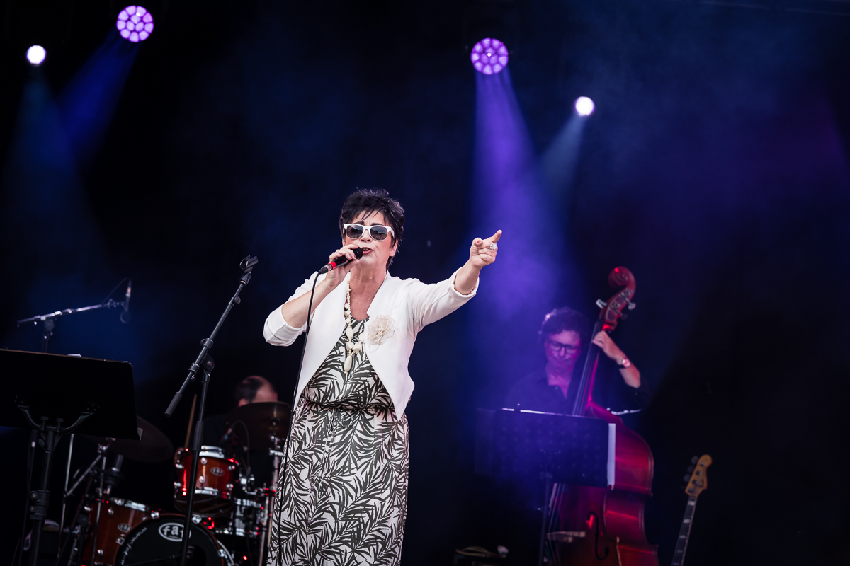 Jo Lemaire @ Fonnefeesten, foto 20, foto's door Danny Wagemans - FrontView Magazine