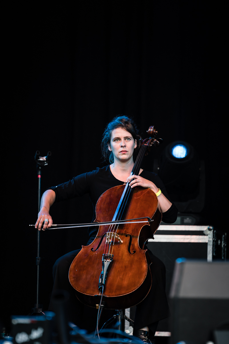 The Girl Who Cried Wolf @ Fonnefeesten, picture 5, photographed by Danny Wagemans - FrontView Magazine