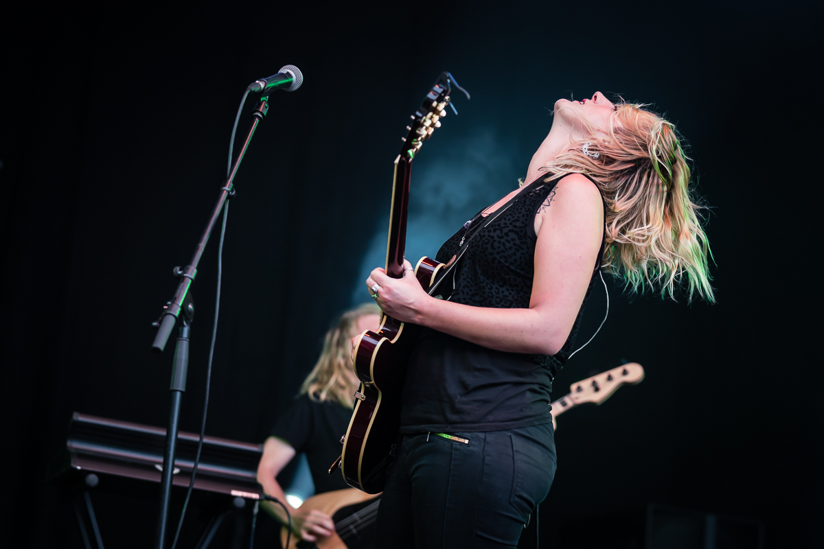 The Girl Who Cried Wolf @ Fonnefeesten, picture 15, photographed by Danny Wagemans - FrontView Magazine