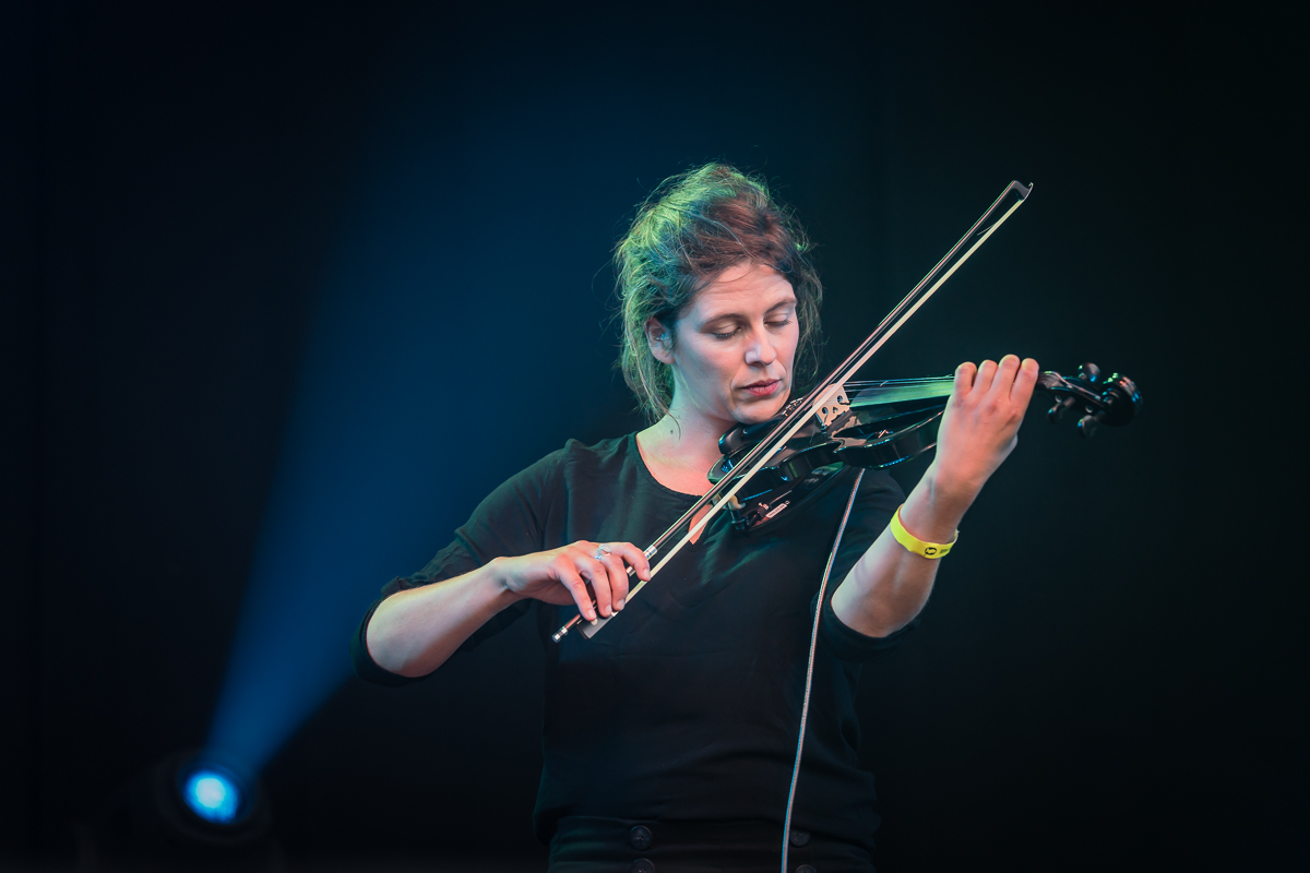 The Girl Who Cried Wolf @ Fonnefeesten, picture 19, photographed by Danny Wagemans - FrontView Magazine