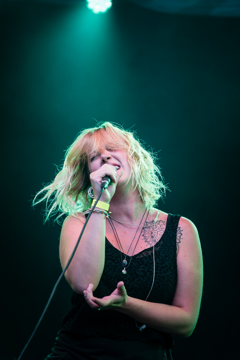 The Girl Who Cried Wolf @ Fonnefeesten, picture 26, photographed by Danny Wagemans - FrontView Magazine