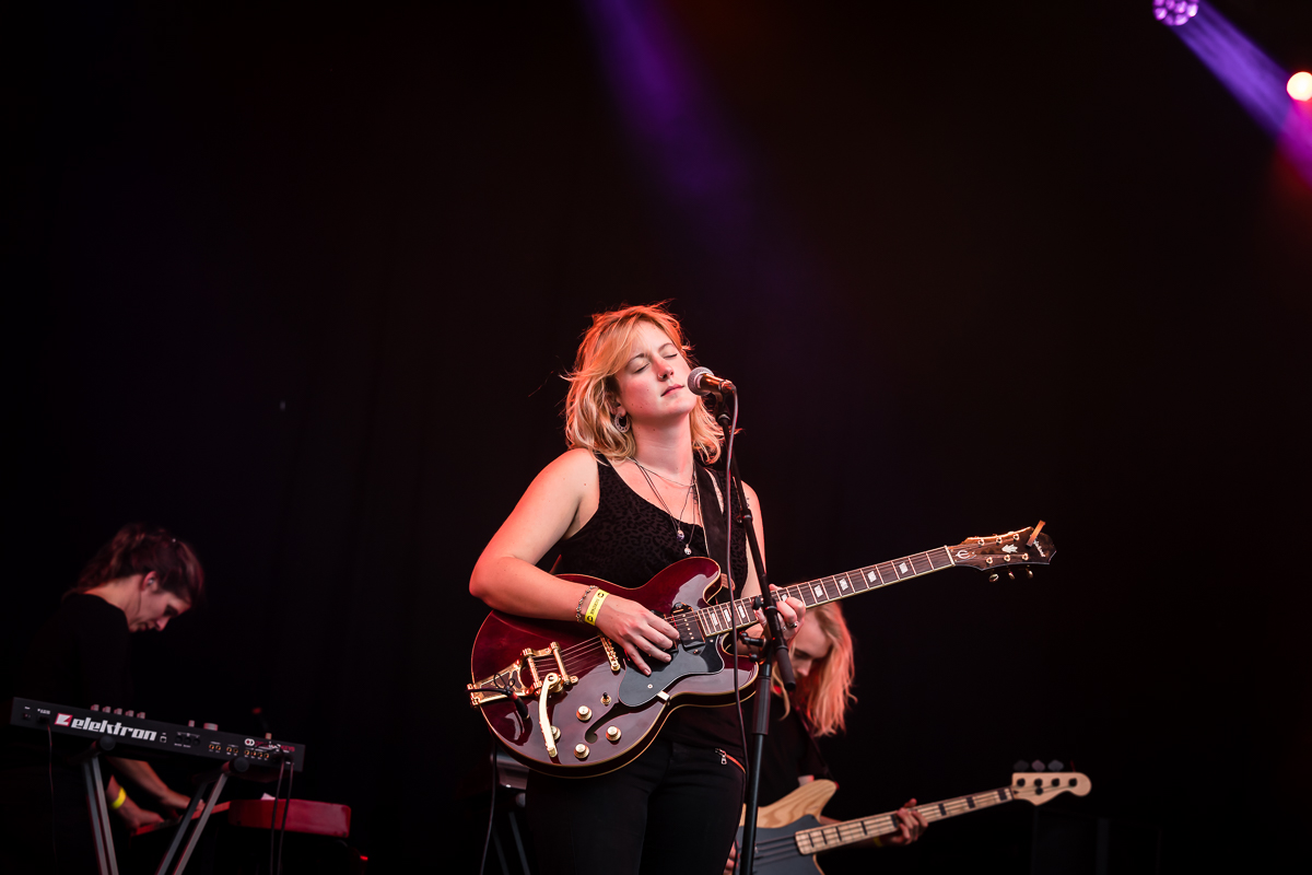 The Girl Who Cried Wolf @ Fonnefeesten, picture 27, photographed by Danny Wagemans - FrontView Magazine