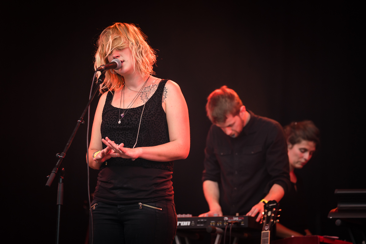 The Girl Who Cried Wolf @ Fonnefeesten, picture 31, photographed by Danny Wagemans - FrontView Magazine