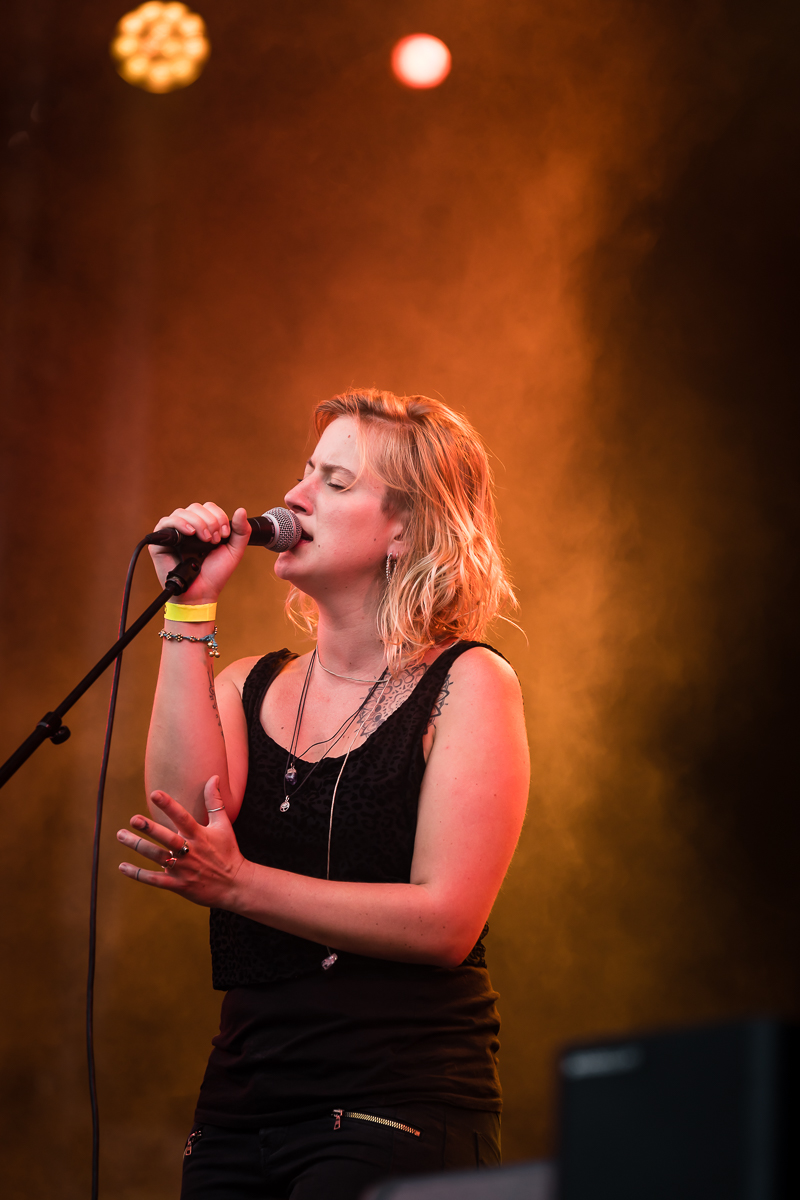 The Girl Who Cried Wolf @ Fonnefeesten, picture 32, photographed by Danny Wagemans - FrontView Magazine