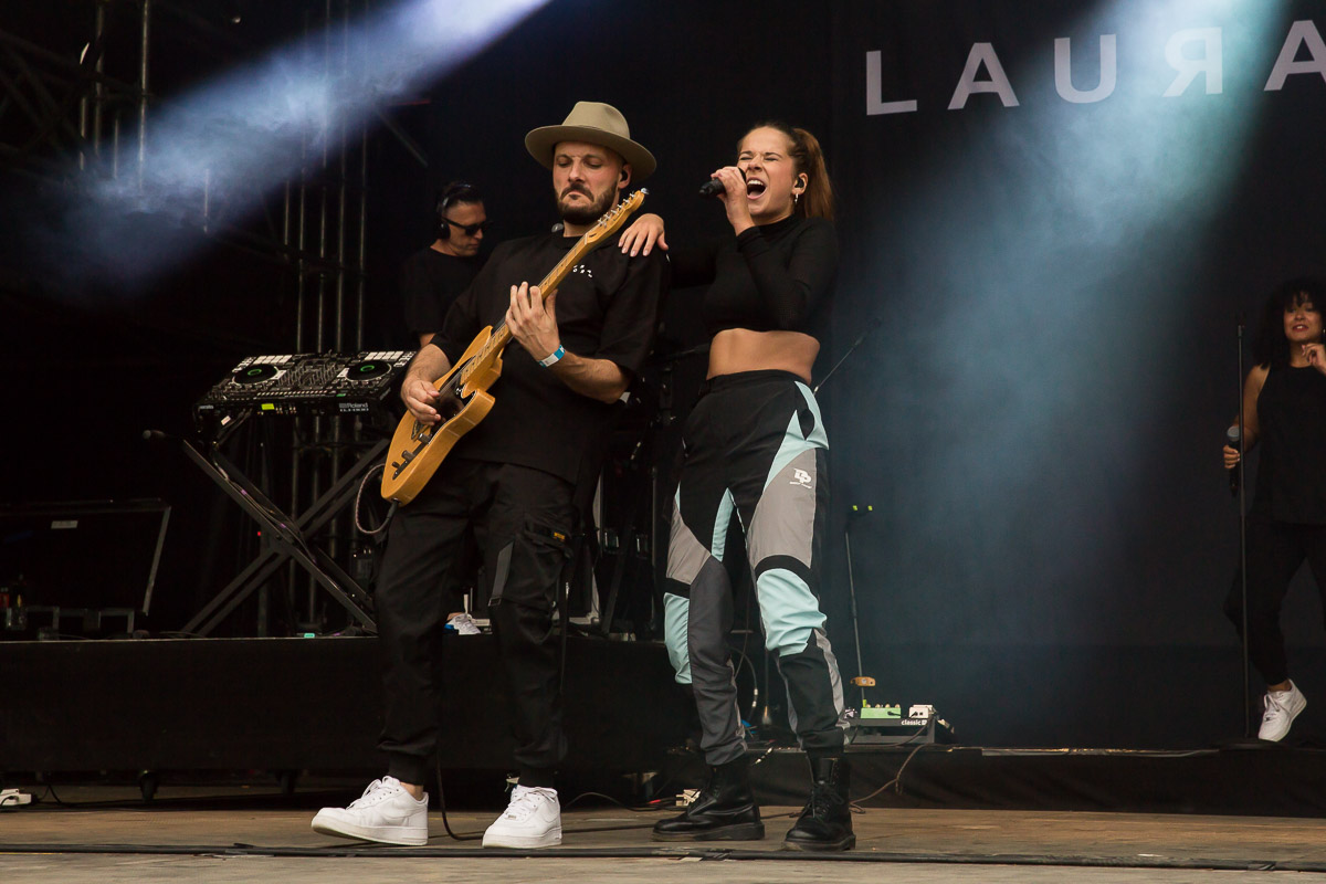 Laura Tesoro @ Bollekes feest 2019, picture 18, photographed by Marc Verdonck - FrontView Magazine