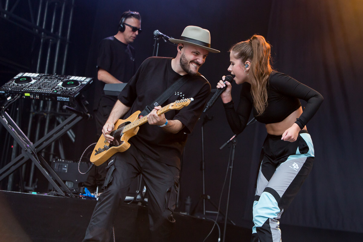 Laura Tesoro @ Bollekes feest 2019, picture 20, photographed by Marc Verdonck - FrontView Magazine