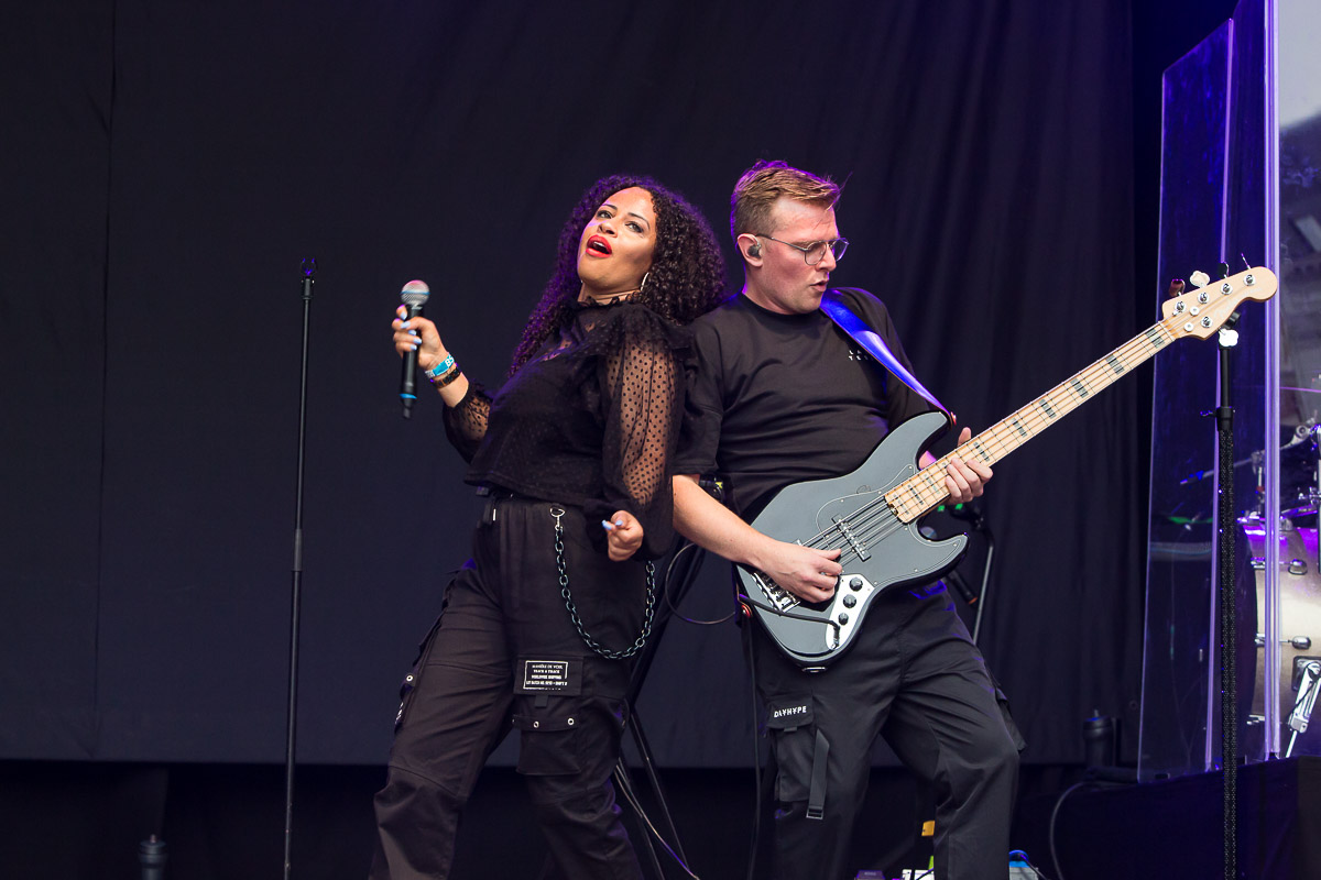 Laura Tesoro @ Bollekes feest 2019, picture 23, photographed by Marc Verdonck - FrontView Magazine