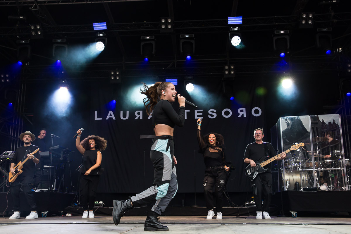 Laura Tesoro @ Bollekes feest 2019, picture 27, photographed by Marc Verdonck - FrontView Magazine