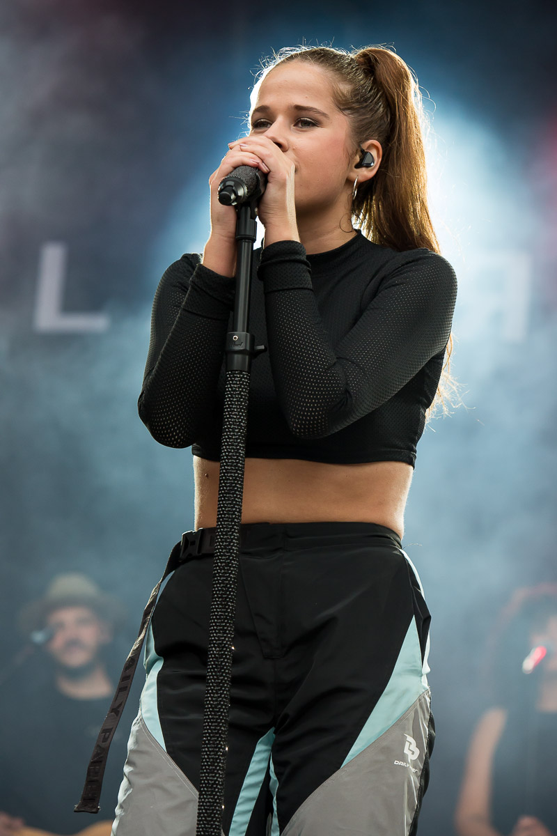 Laura Tesoro @ Bollekes feest 2019, picture 32, photographed by Marc Verdonck - FrontView Magazine