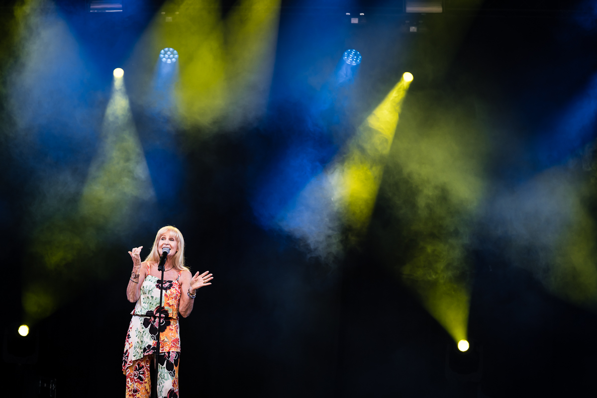 Micha Mara @ Fonnefeesten, foto 16, foto's door Danny Wagemans - FrontView Magazine