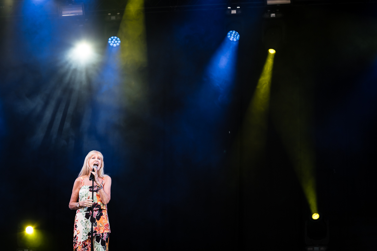 Micha Mara @ Fonnefeesten, foto 17, foto's door Danny Wagemans - FrontView Magazine