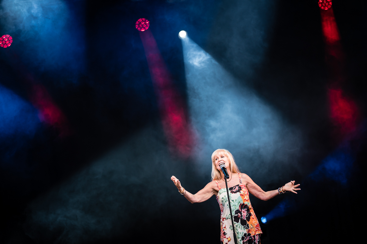 Micha Mara @ Fonnefeesten, foto 24, foto's door Danny Wagemans - FrontView Magazine