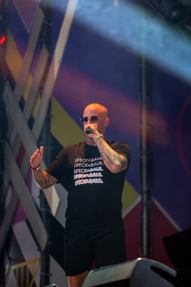 Jebroer @ Maanrock 2019, picture 2, photographed by Chris Lippens - FrontView Magazine