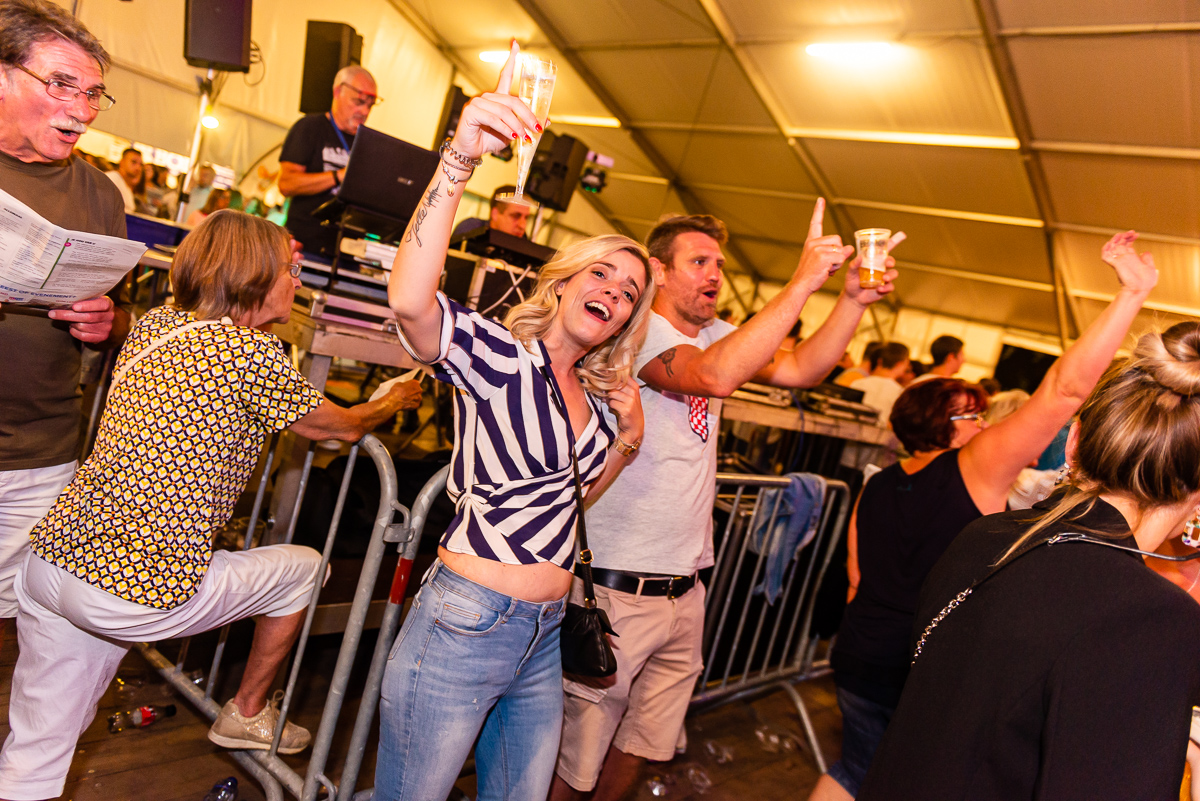 Vlaanderen Zingt (met Luc Caals) @ Schoten, picture 23, photographed by Dimitri Vanlommel - FrontView Magazine
