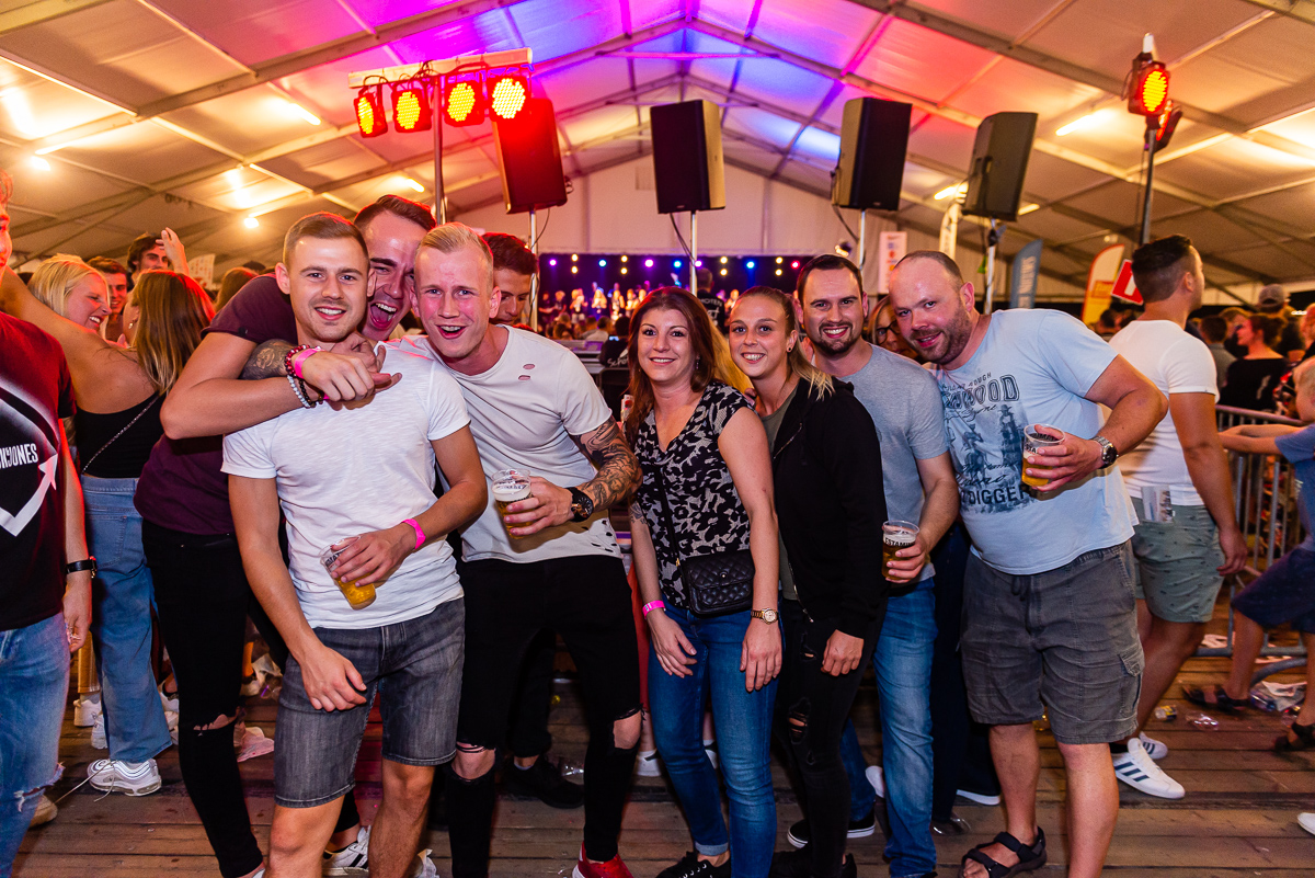 Vlaanderen Zingt (met Luc Caals) @ Schoten, picture 27, photographed by Dimitri Vanlommel - FrontView Magazine