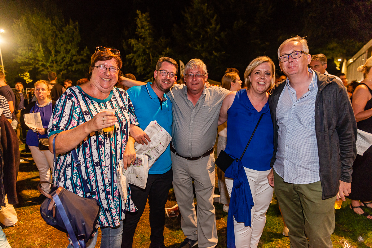 Vlaanderen Zingt (met Luc Caals) @ Schoten, picture 32, photographed by Dimitri Vanlommel - FrontView Magazine
