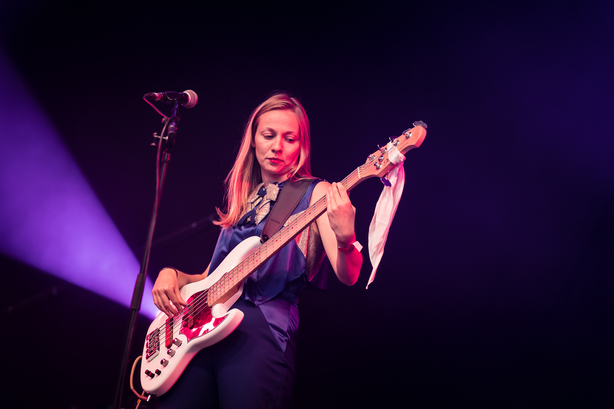 Nele Needs a Holiday @ Fonnefeesten, foto 8, foto's door Danny Wagemans - FrontView Magazine