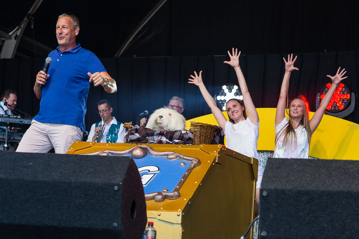 Samson & Gert @ Studio 100 Zomerfestival 2019, picture 13, photographed by Marc Verdonck - FrontView Magazine