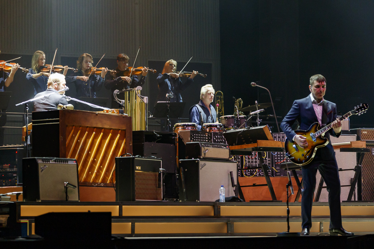 The Analogues - Abbey Road 50 Year Anniversary @ Lotto Arena, picture 14, photographed by Alex Wyckmans - FrontView Magazine