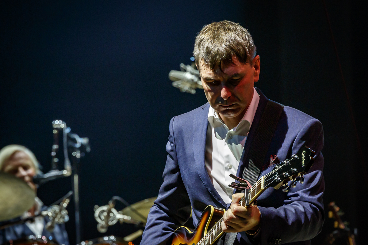 The Analogues - Abbey Road 50 Year Anniversary @ Lotto Arena, picture 15, photographed by Alex Wyckmans - FrontView Magazine