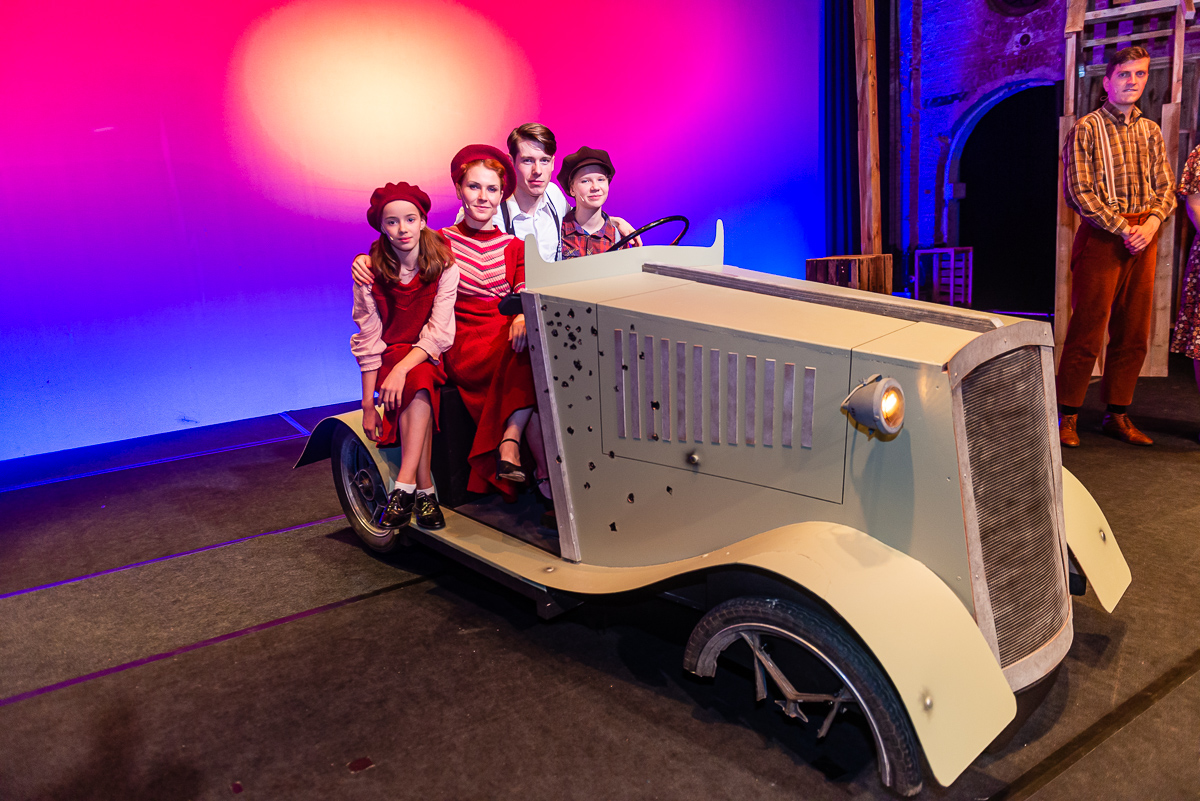 Première Bonnie & Clyde @ Zuiderpershuis, picture 25, photographed by Dimitri Vanlommel - FrontView Magazine